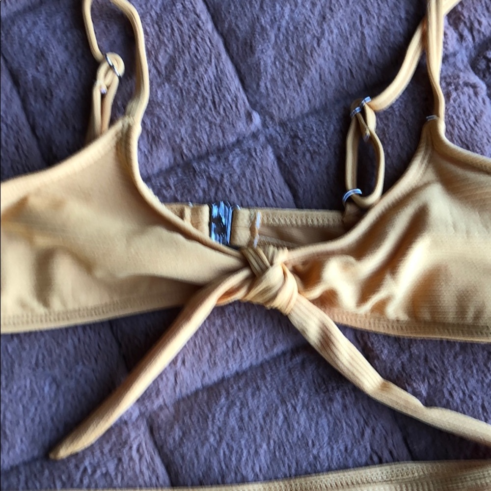 ❤️Gold string bikini - Picture 3 of 6